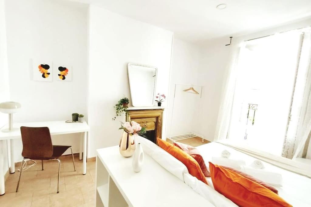 Ferienwohnung Flat For Groups 8 People In Gran Via-Cgrac4 Madrid Exterior foto