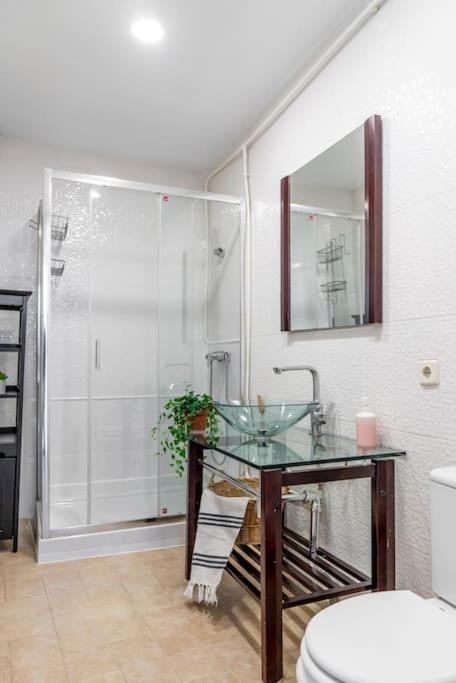 Ferienwohnung Flat For Groups 8 People In Gran Via-Cgrac4 Madrid Exterior foto